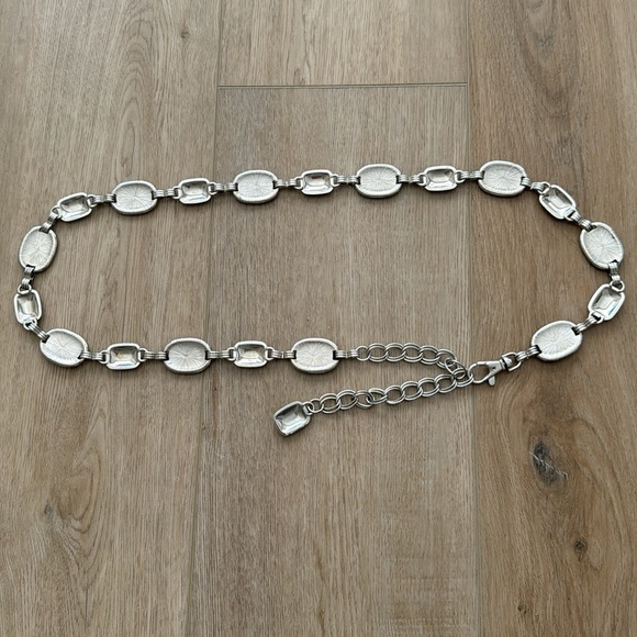 Geometric Chain Silvertone Southwestern Boho Hip Waist Adjustable Accessory Belt - Picture 2 of 4